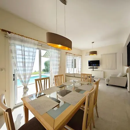 Rosalia Golful Coralilor