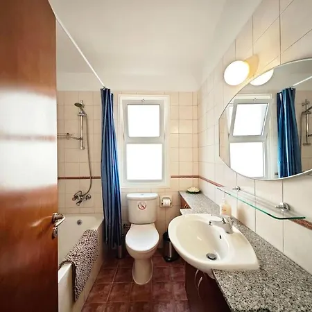 Vilă Rosalia Golful Coralilor