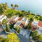 Rosalia * Coral Bay