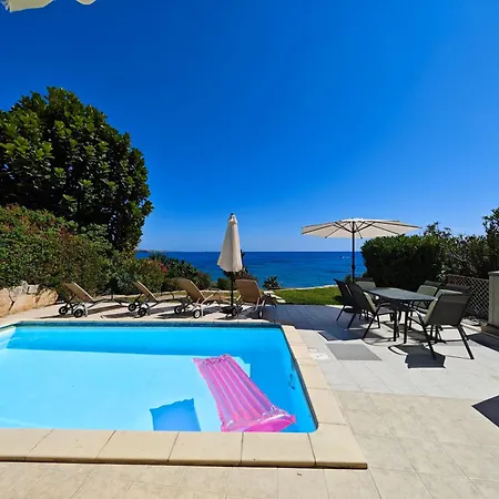 Rosalia Villa