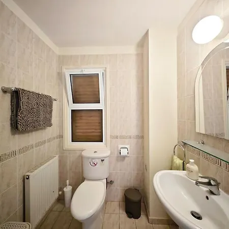 Rosalia Вилла Корал-Бэй