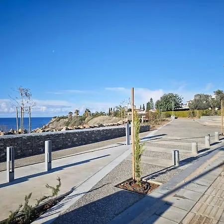 Rosalia Coral Bay