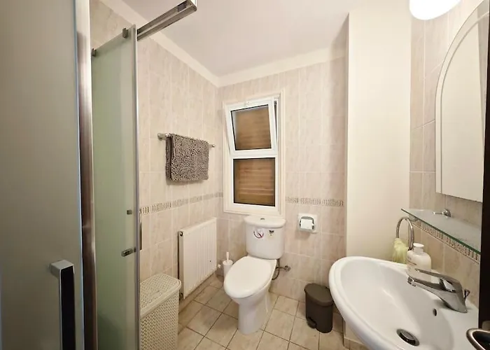 Rosalia Villa Coral Bay